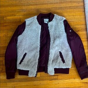 Levi’s maroon Sherpa bomber, size L